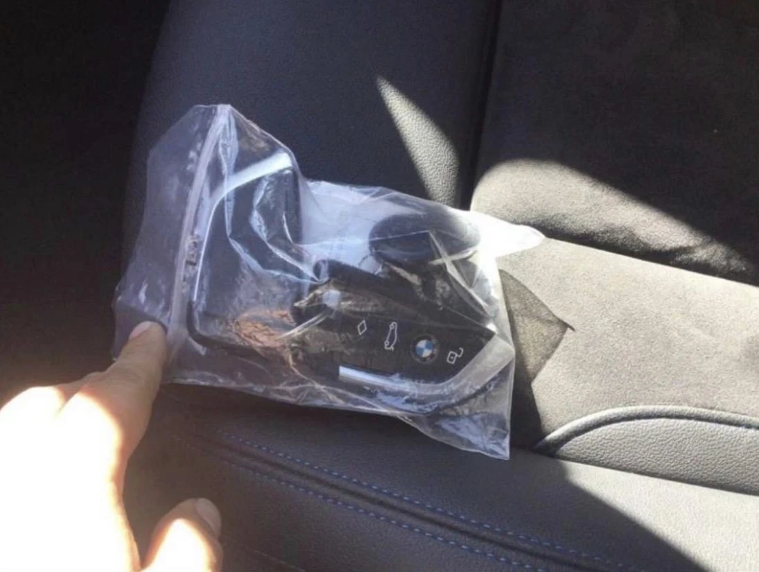 BMW i4 eDrive 40 Msport, снимка 12 - Автомобили и джипове - 54164384