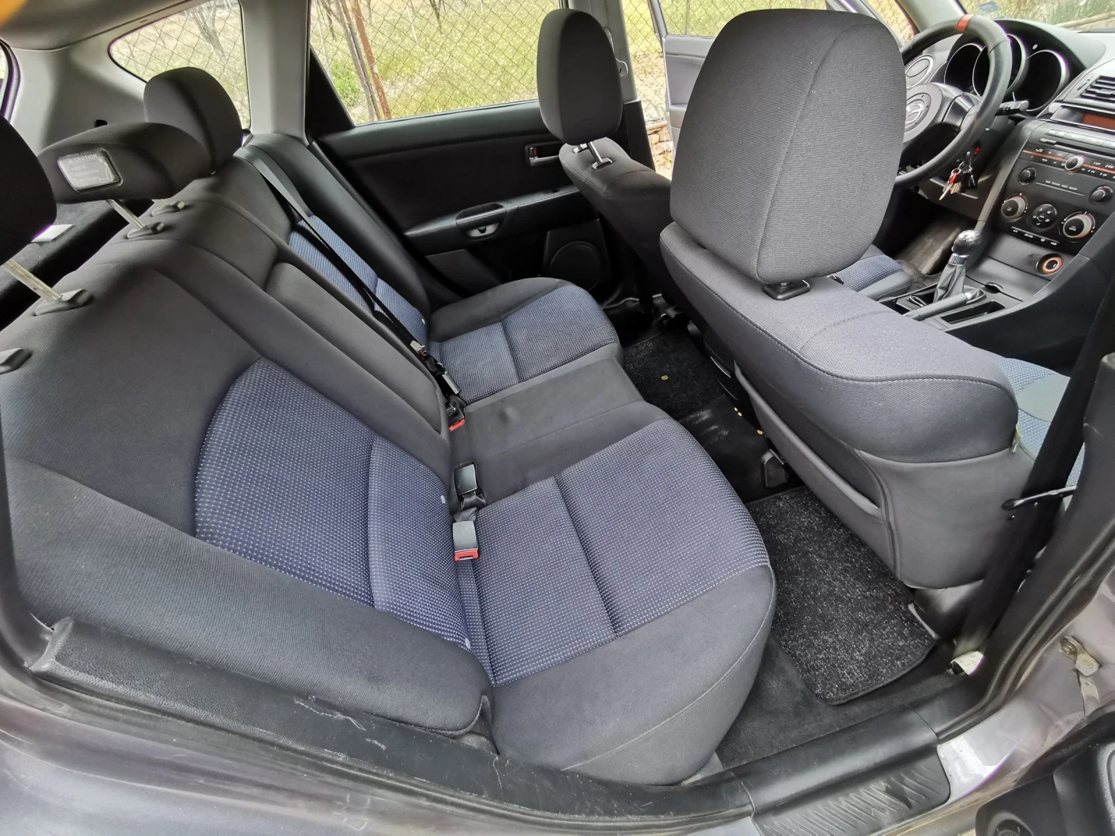 Mazda 3, снимка 8 - Автомобили и джипове - 54172663