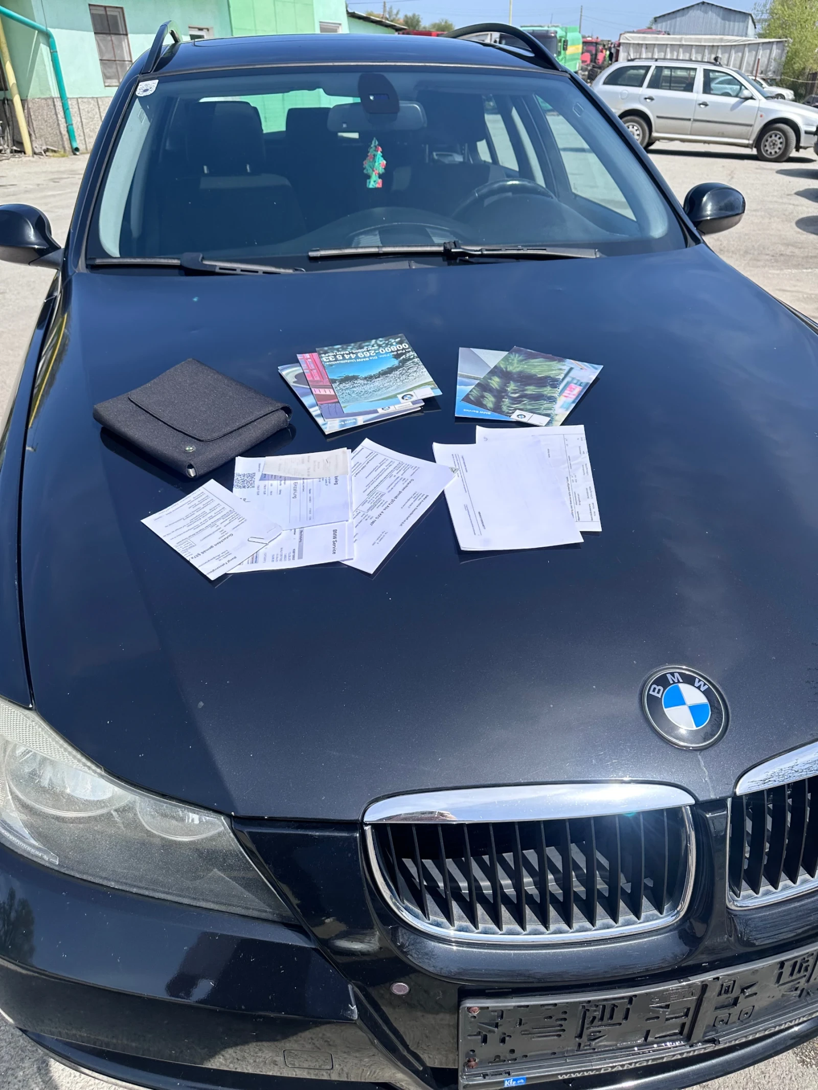 BMW 320 2.0, снимка 6 - Автомобили и джипове - 54217371