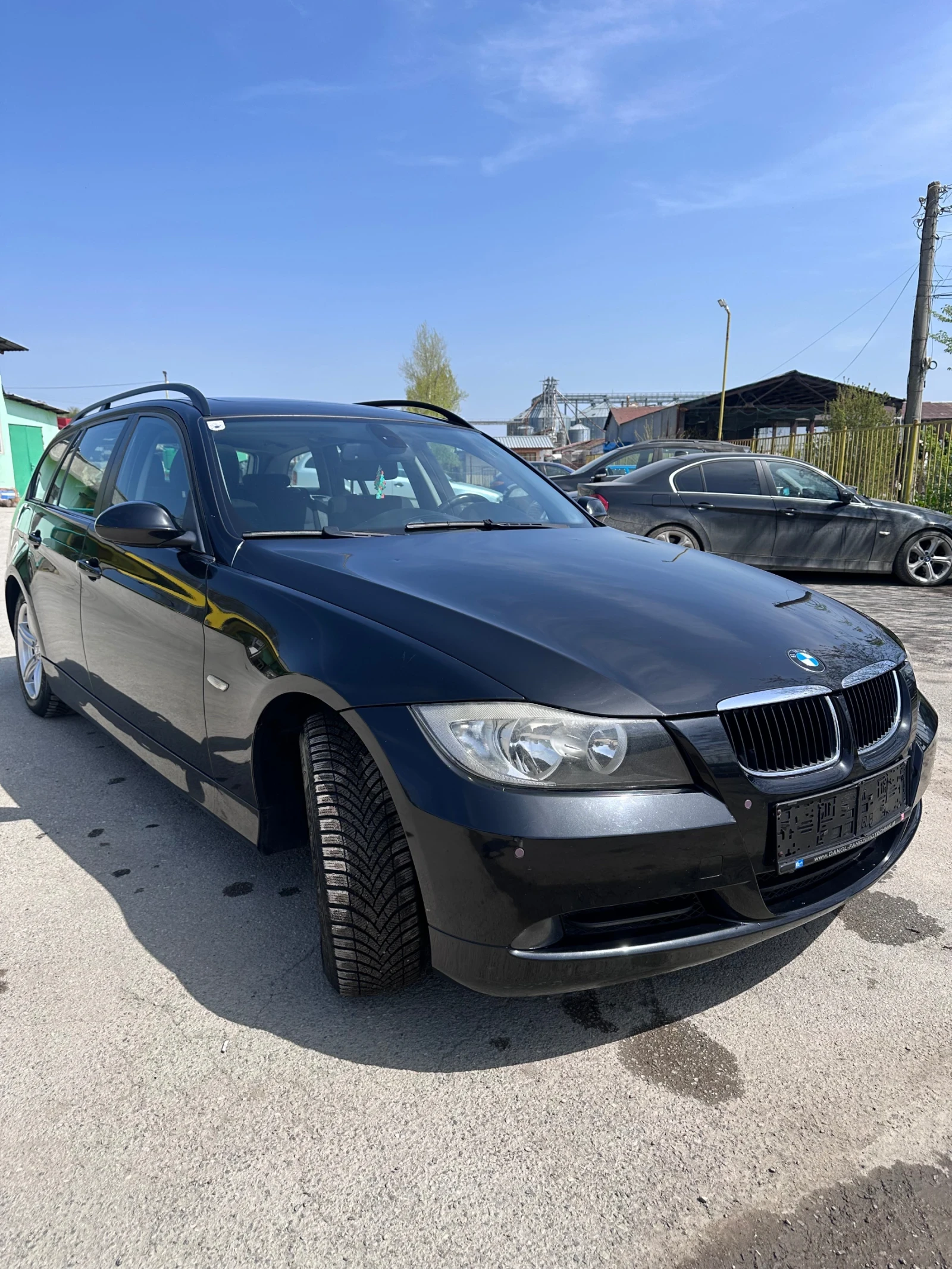 BMW 320 2.0, снимка 4 - Автомобили и джипове - 54217371