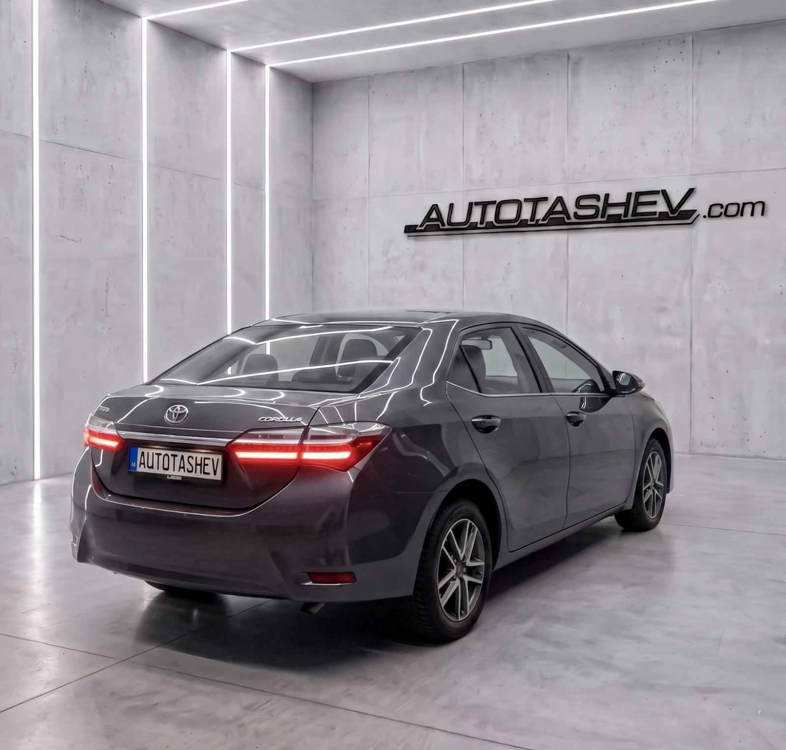 Toyota Corolla Sedan 1.6, снимка 2 - Автомобили и джипове - 54280318