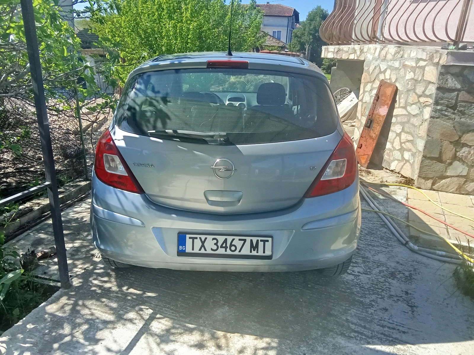 Opel Corsa D, снимка 2 - Автомобили и джипове - 54778076