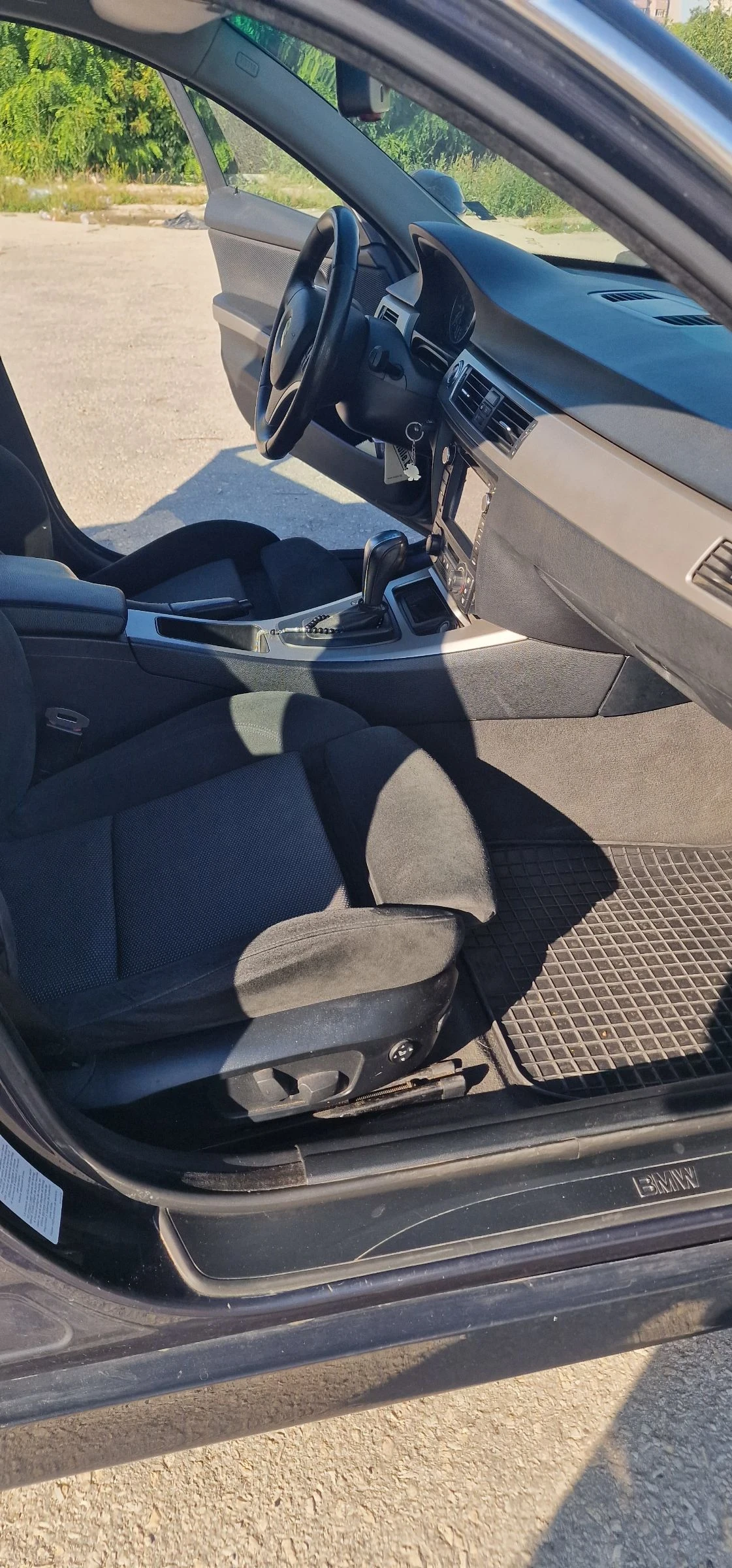 BMW 330 XD, снимка 9 - Автомобили и джипове - 55005969