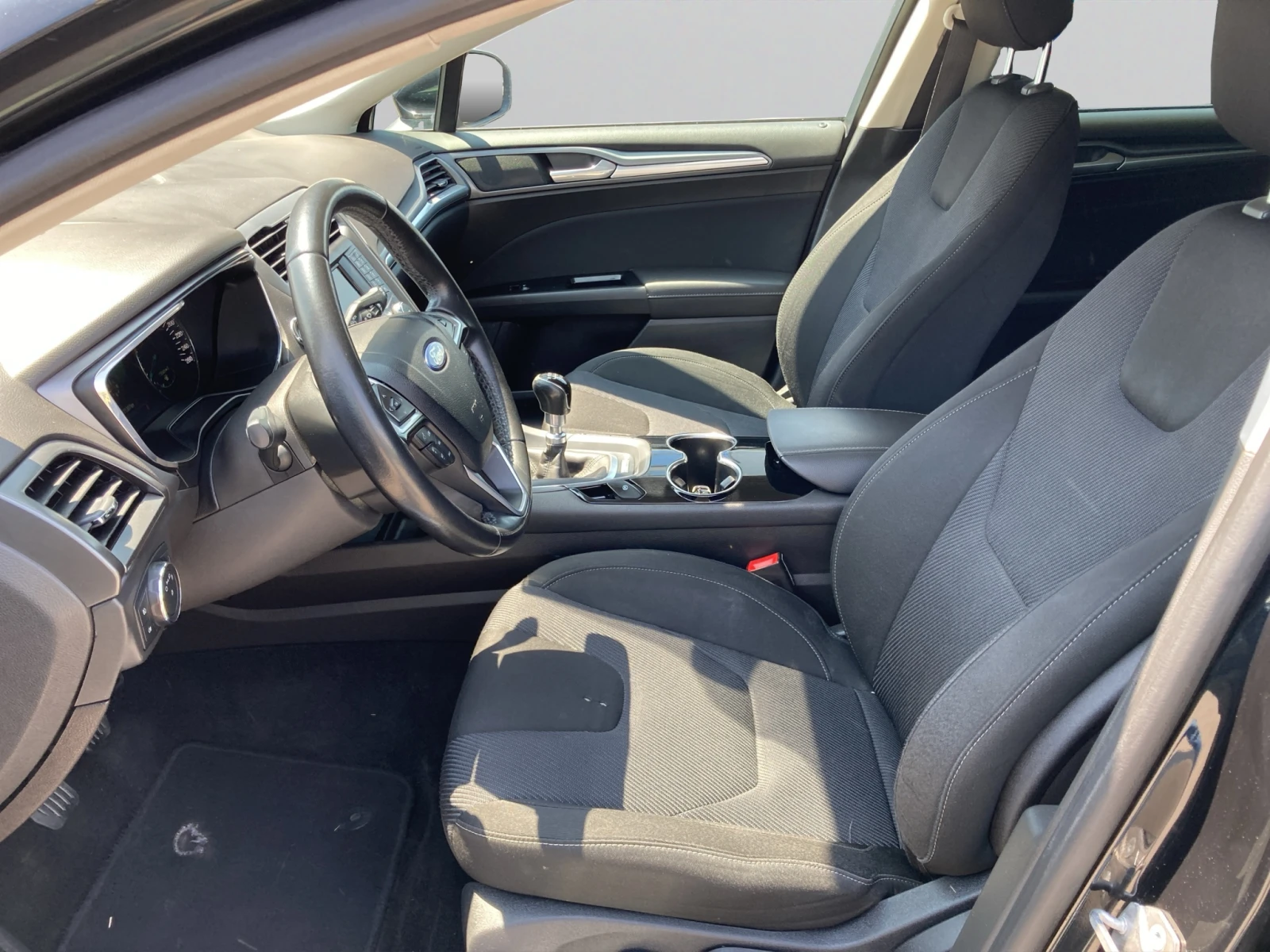 Ford Mondeo 2.0 D 150 hp MT6 E6, снимка 10 - Автомобили и джипове - 55378329