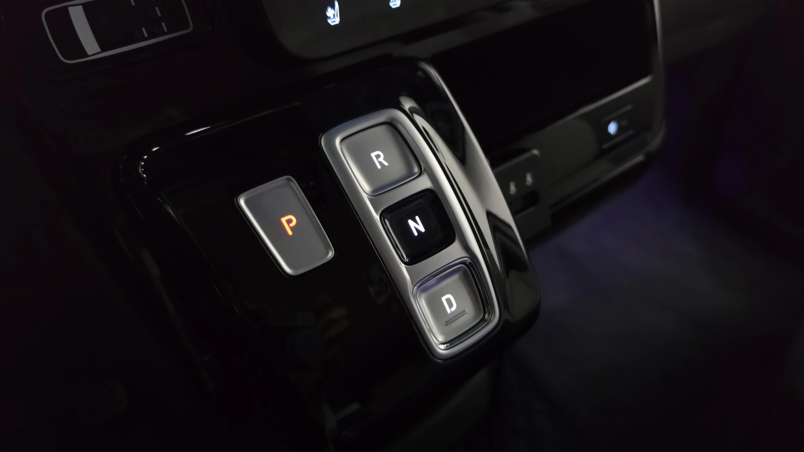 Hyundai Staria Inspiration* 360* ЕЛ. БАГАЖНИК* КРАЙНА ЦЕНА, снимка 9 - Автомобили и джипове - 55409134