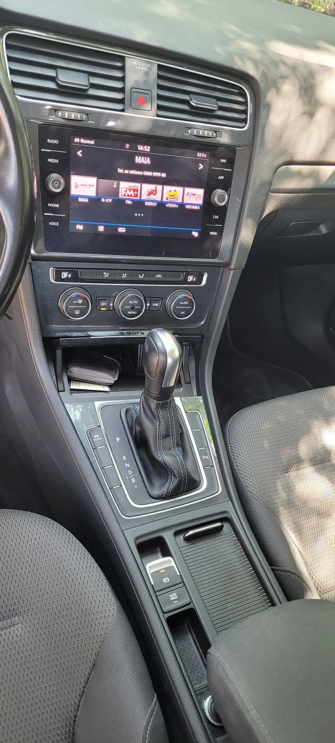 VW Golf e-GOLF, снимка 12 - Автомобили и джипове - 55801478