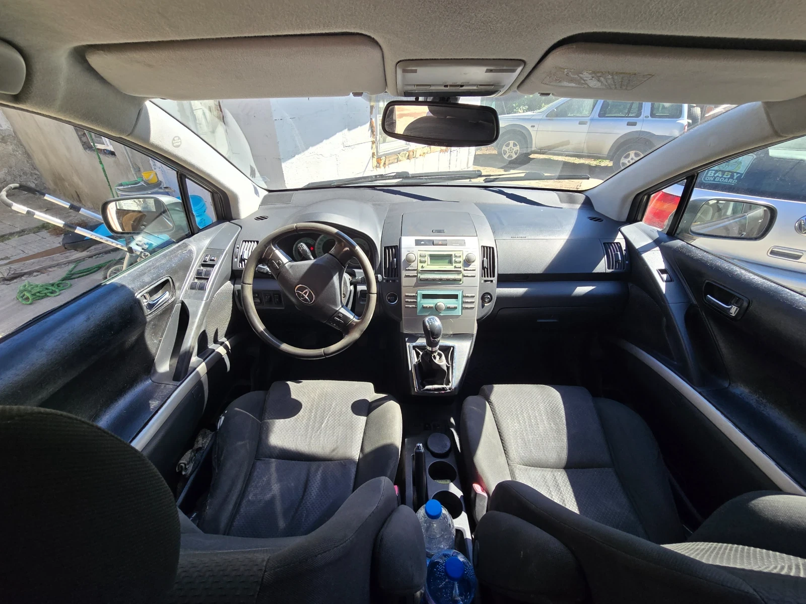 Toyota Corolla verso, снимка 8 - Автомобили и джипове - 55976410