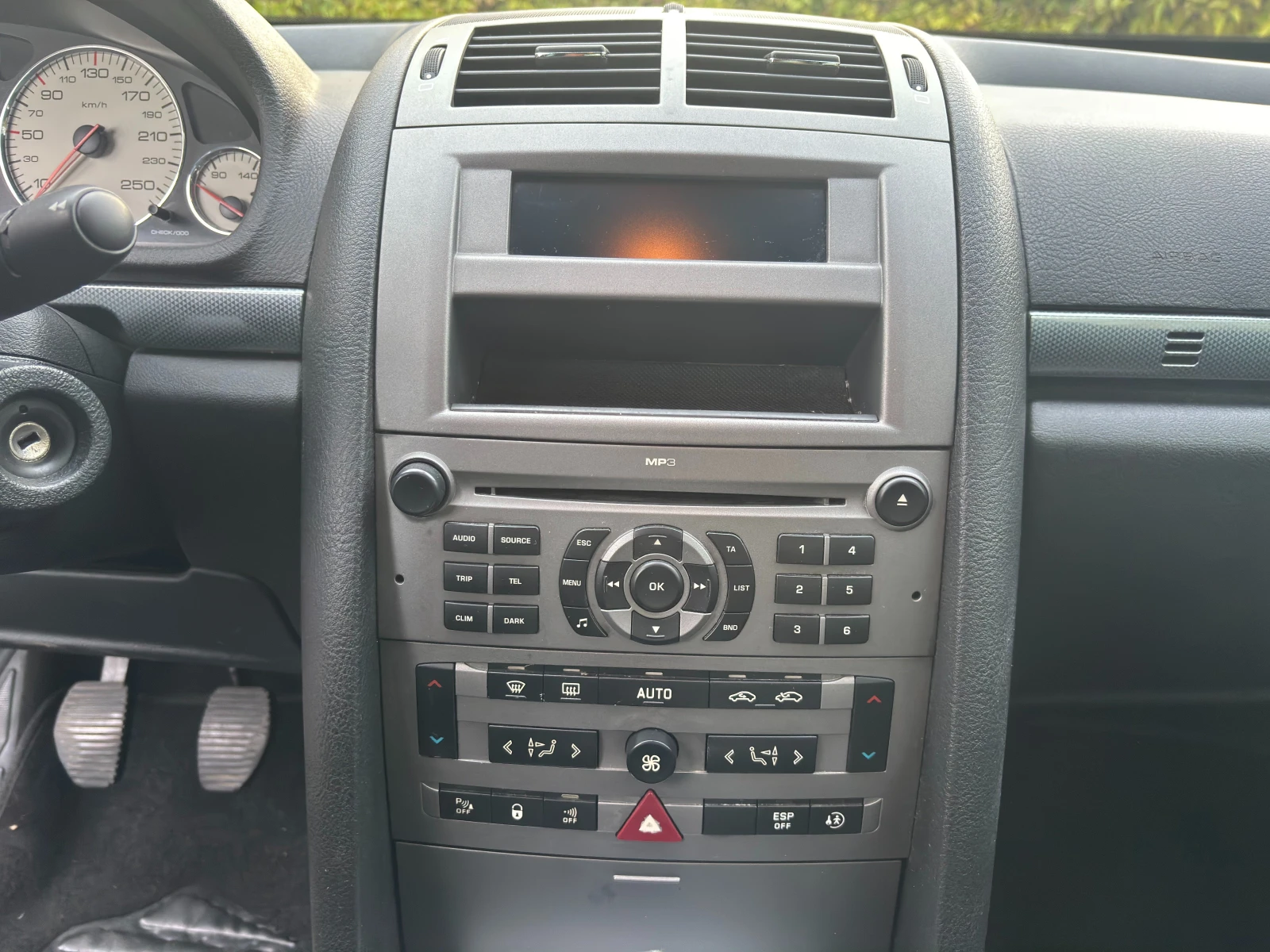 Peugeot 407 Premium, снимка 10 - Автомобили и джипове - 56451776