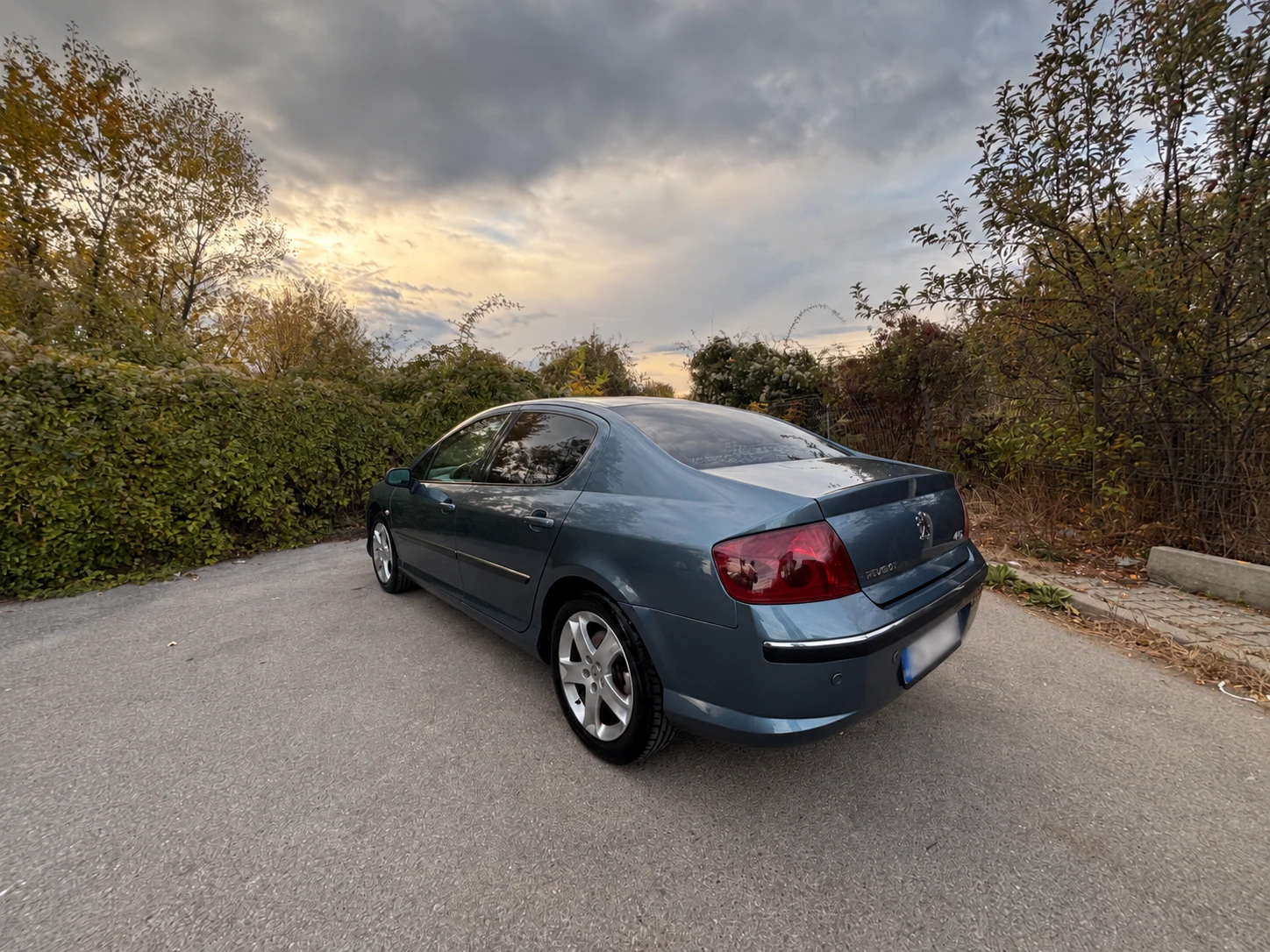 Peugeot 407 Premium, снимка 3 - Автомобили и джипове - 56451776