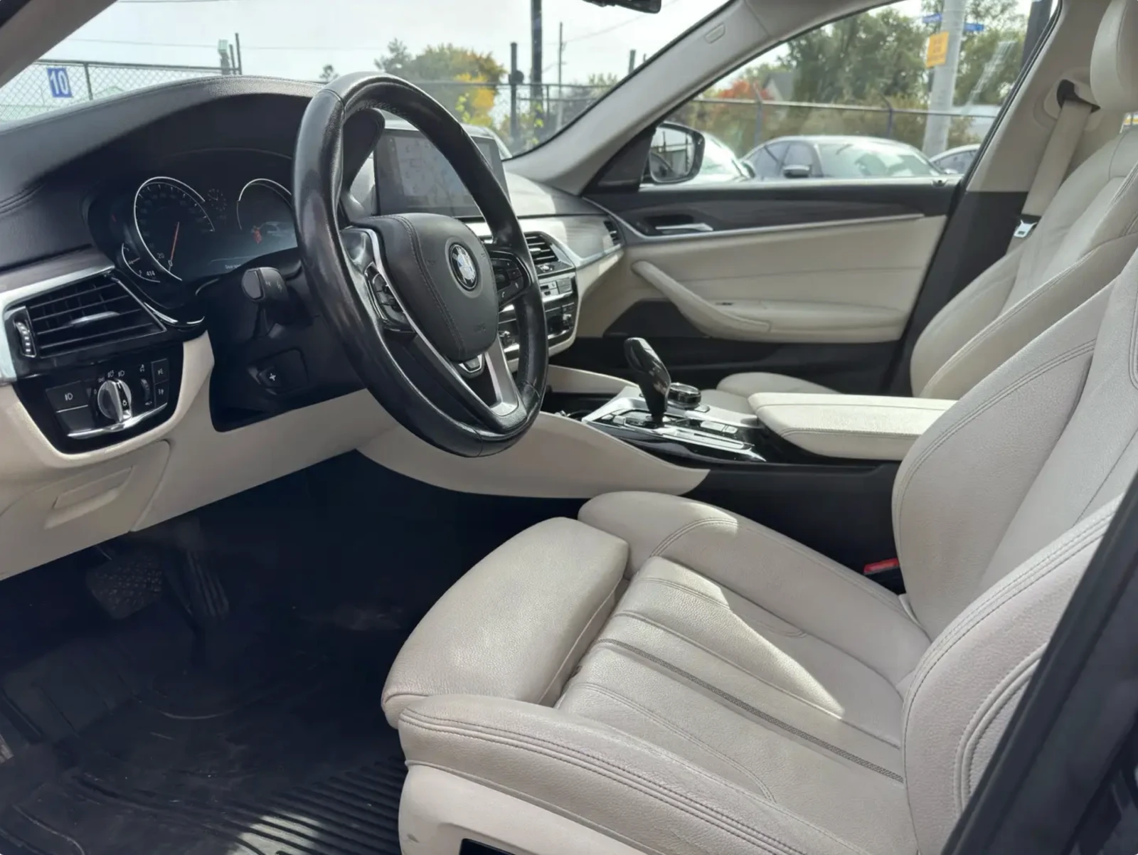 BMW 530 xDrive | Luxury Pkg | Navi | Camera | Sunroof |  | Mobile.bg � ����������� 7