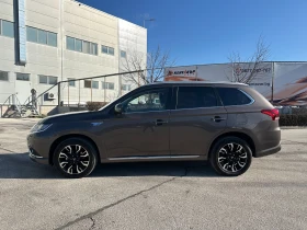 Mitsubishi Outlander Hybrid/4x4/ГАРАНЦИЯ ОТ КЕНТАВЪР, снимка 2