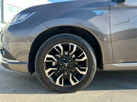 Mitsubishi Outlander Hybrid/4x4/ГАРАНЦИЯ ОТ КЕНТАВЪР, снимка 8