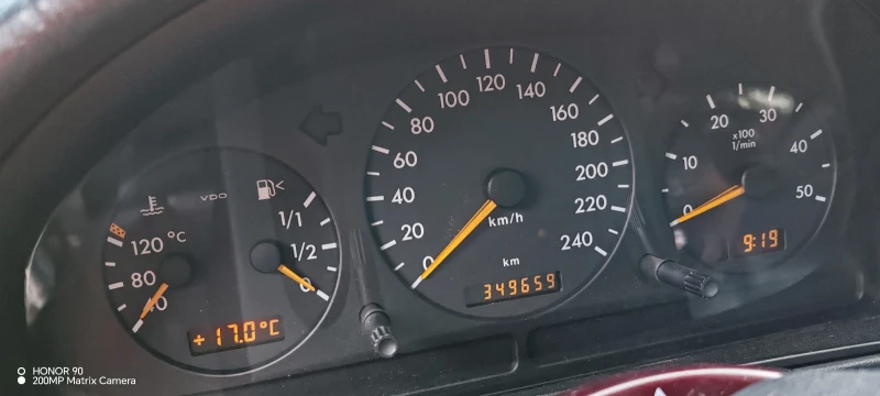 Mercedes-Benz ML 270, снимка 9 - Автомобили и джипове - 48279686