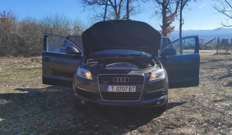 Audi Q7, снимка 3 - Автомобили и джипове - 48981584