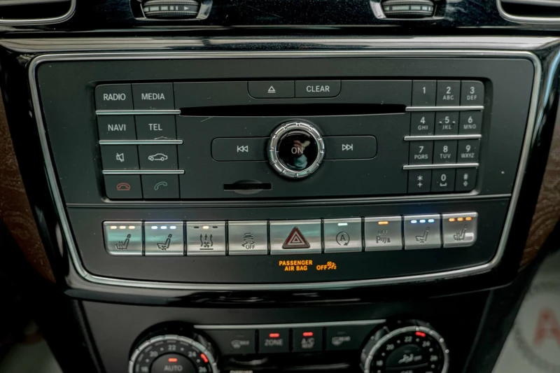 Mercedes-Benz GLS 500 AMG/4Matic/Harman Kardon/Panorama/RSE/Камера 360/О, снимка 13 - Автомобили и джипове - 52190381