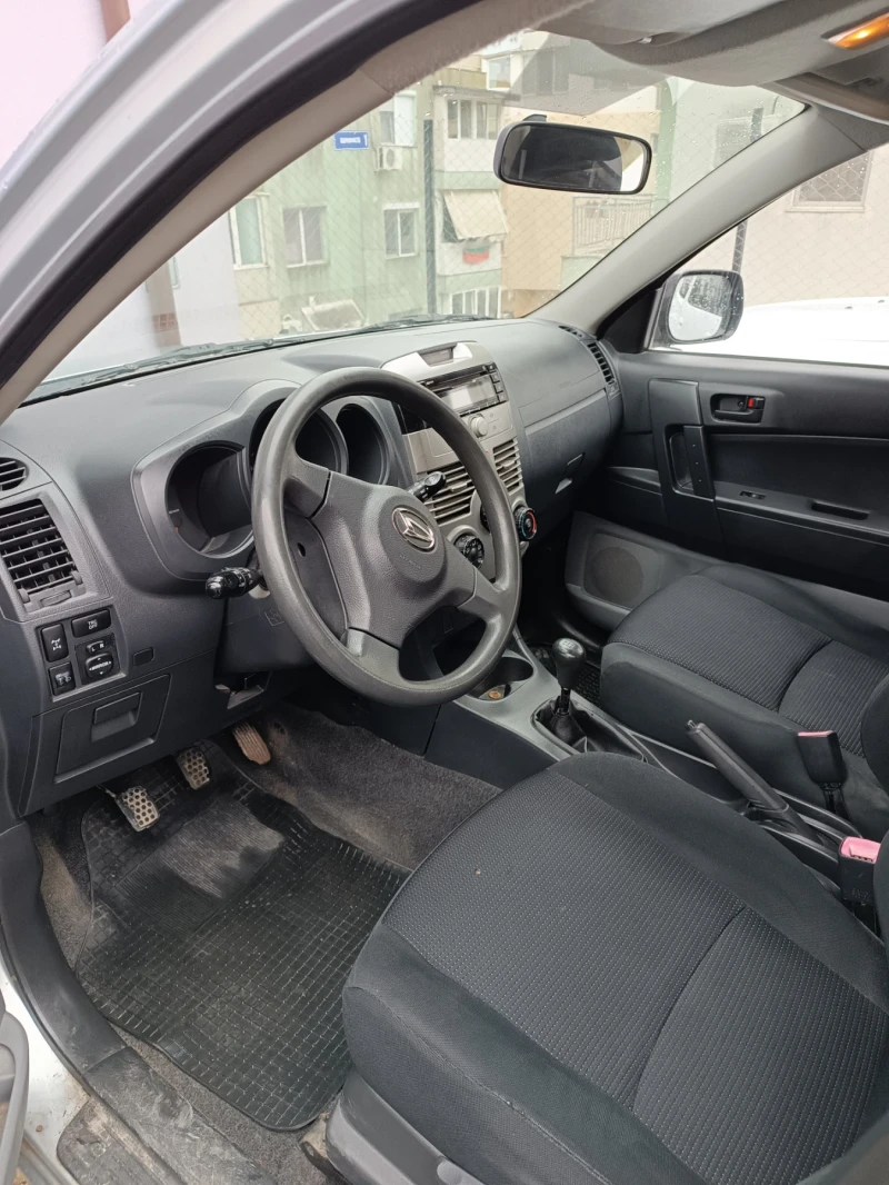 Daihatsu Terios, снимка 4 - Автомобили и джипове - 52514681