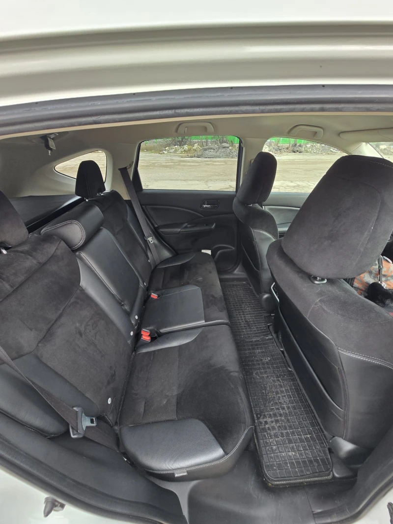 Honda Cr-v 1.6 iD-Tec, снимка 11 - Автомобили и джипове - 53041917
