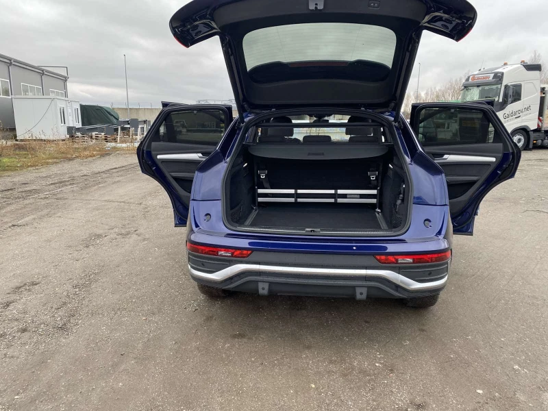 Audi Q5 2.0 TDI, снимка 13 - Автомобили и джипове - 53417110