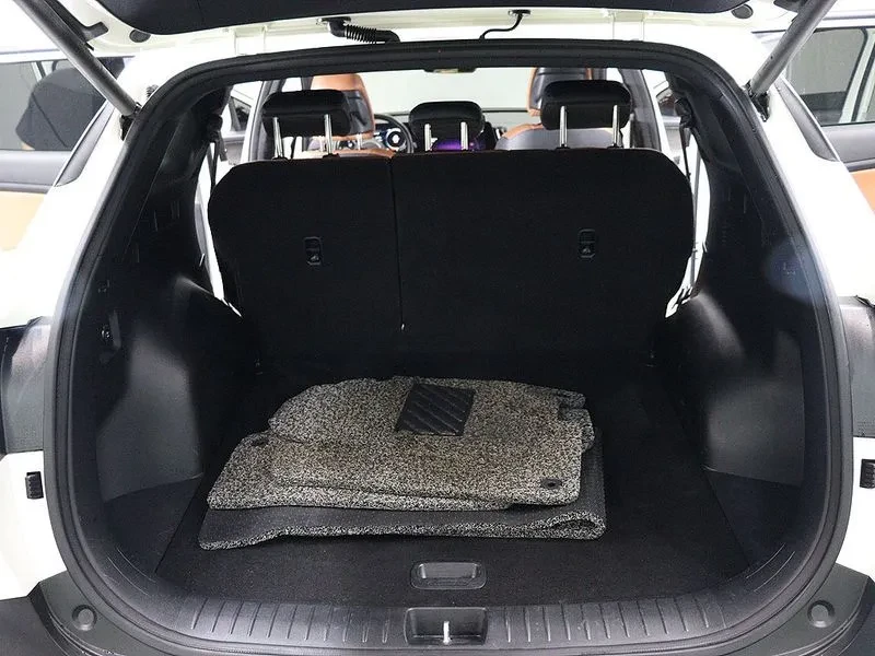 Kia Sportage Diesel 2.0 2WD| 184�.�. | Mobile.bg � ����������� 5