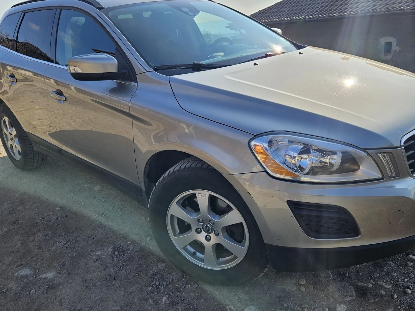 Volvo XC60  - изображение 4