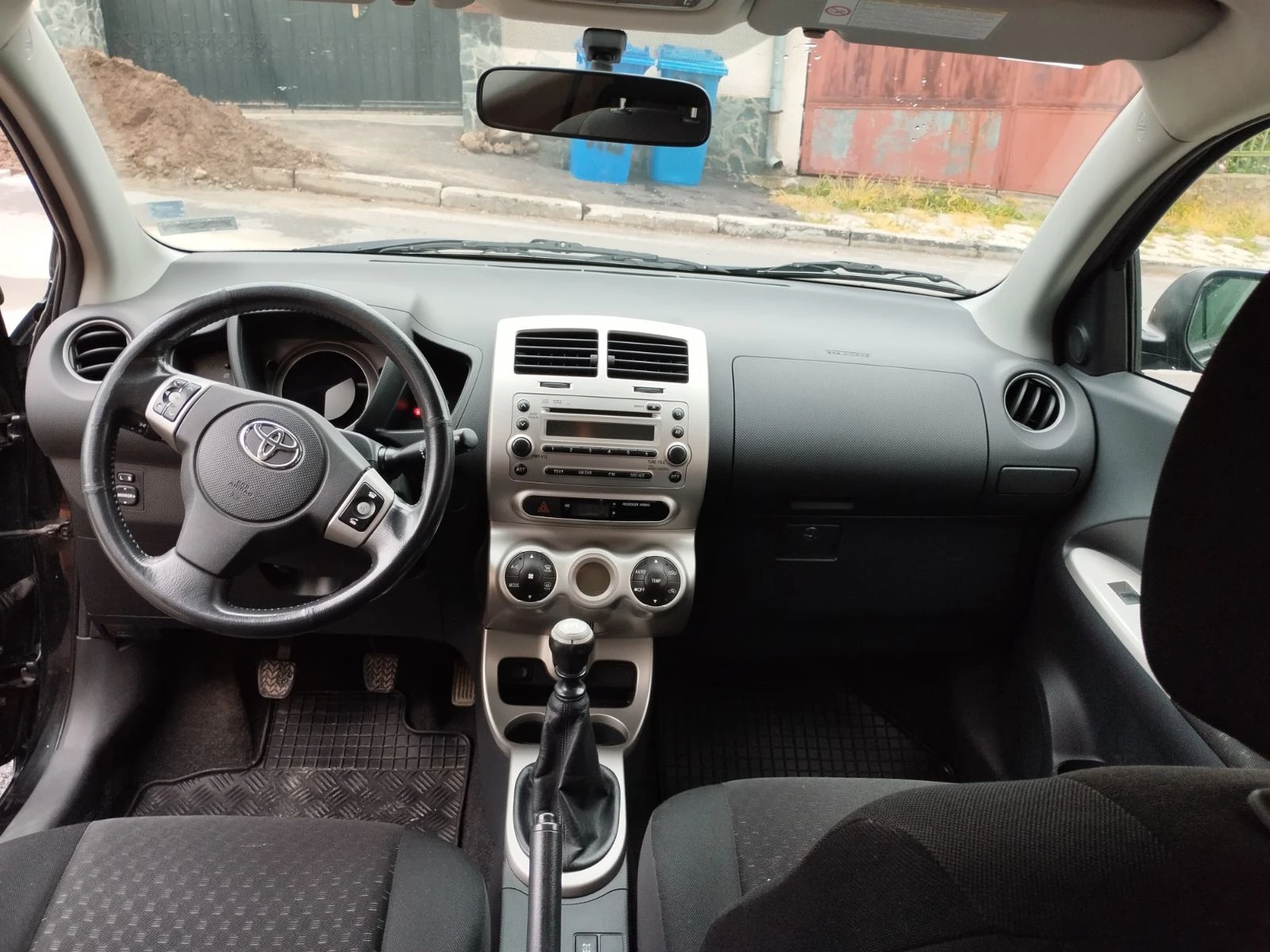 Toyota Urban Cruiser  - изображение 4