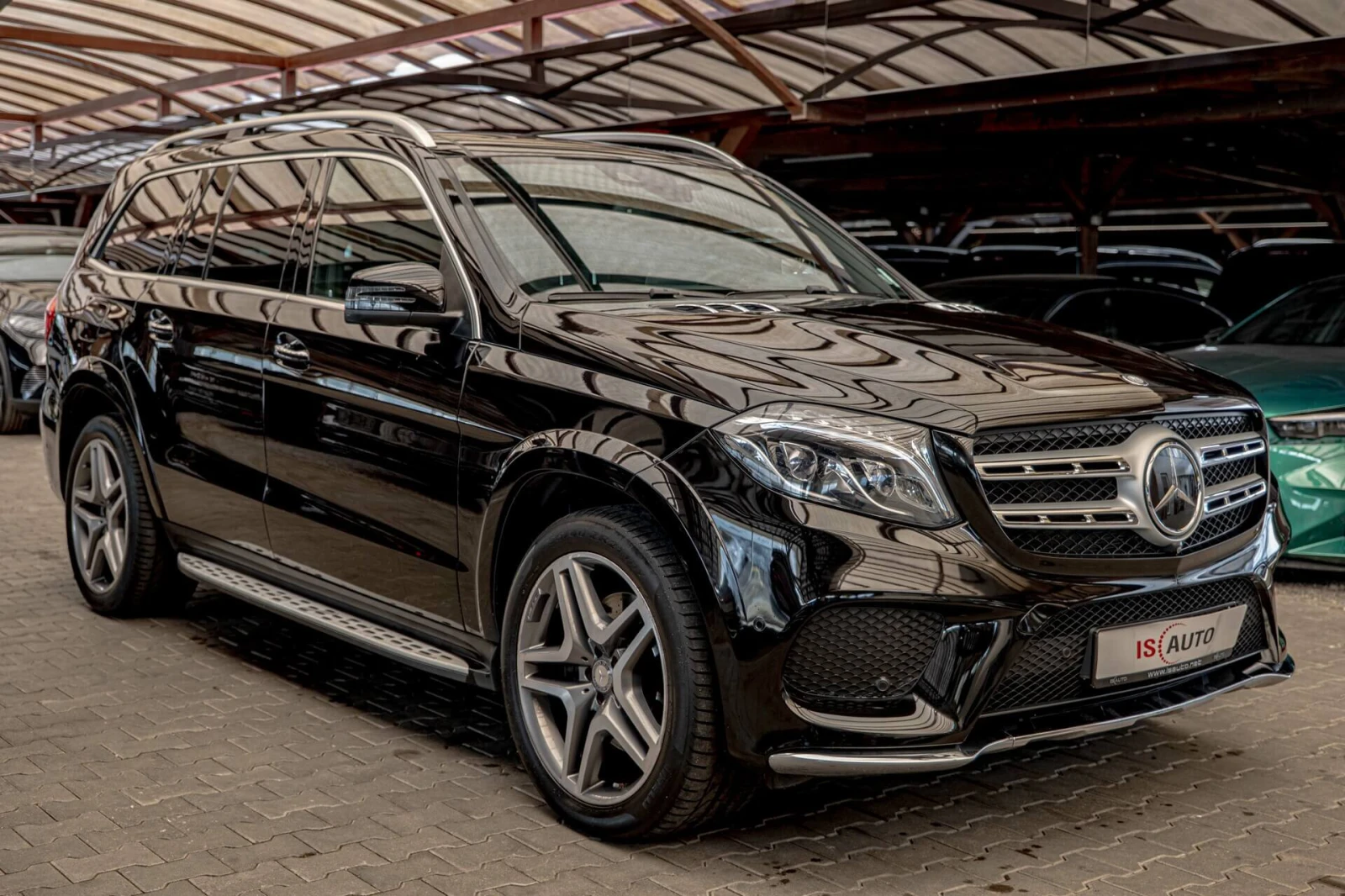 Mercedes-Benz GLS 500 AMG/4Matic/Harman Kardon/Panorama/RSE/Камера 360/О - изображение 2