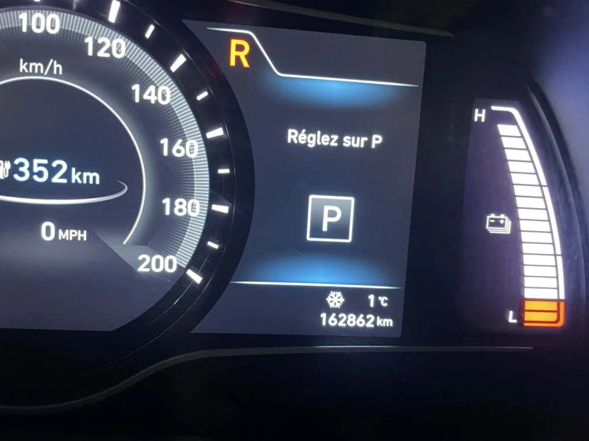 Hyundai Kona ELECTRIC / ULTIMATE - изображение 8