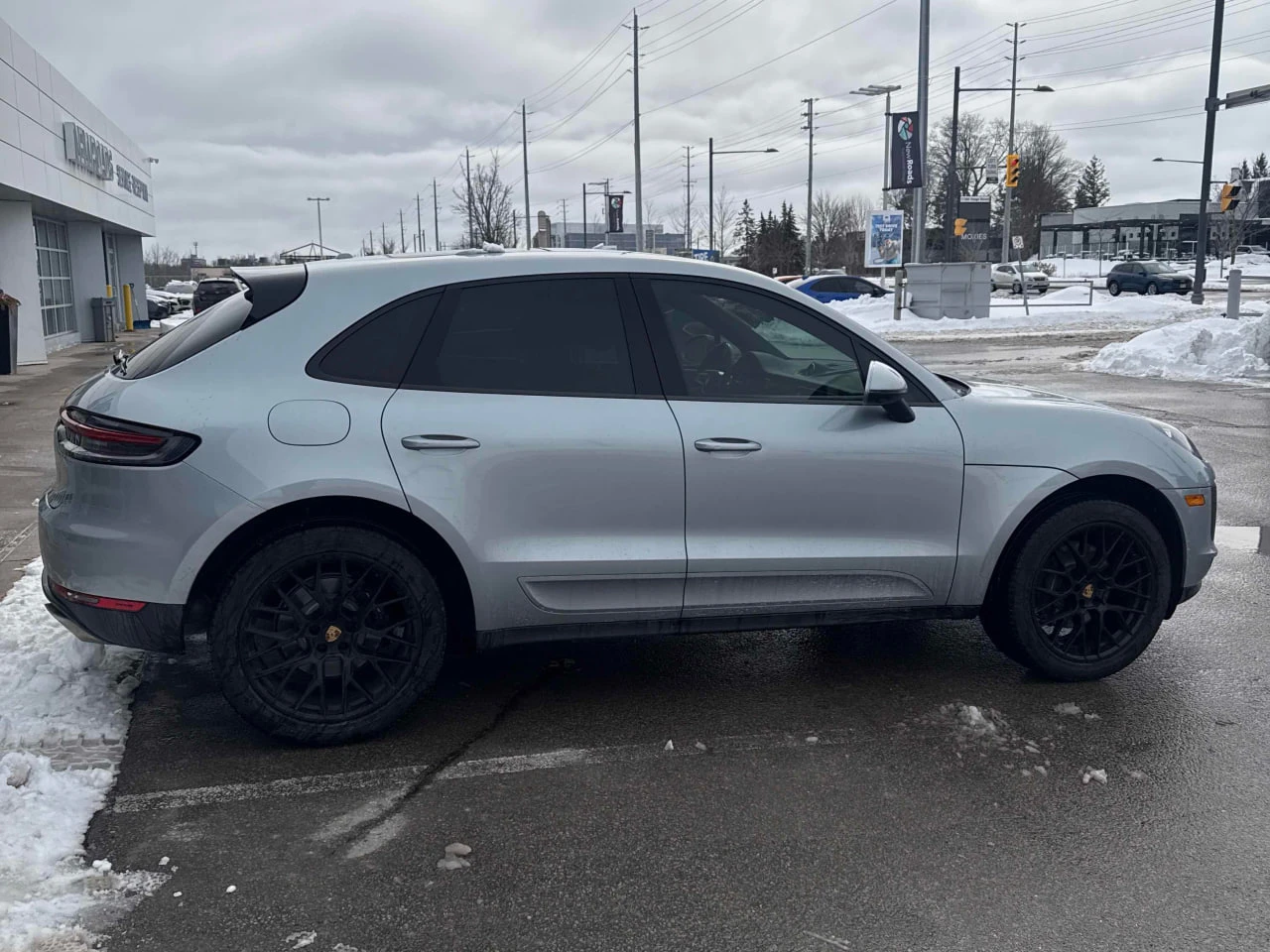 Porsche Macan AWD * КАРБОН* ОБДУХВАНЕ* 360 КАМЕРА*  - изображение 4
