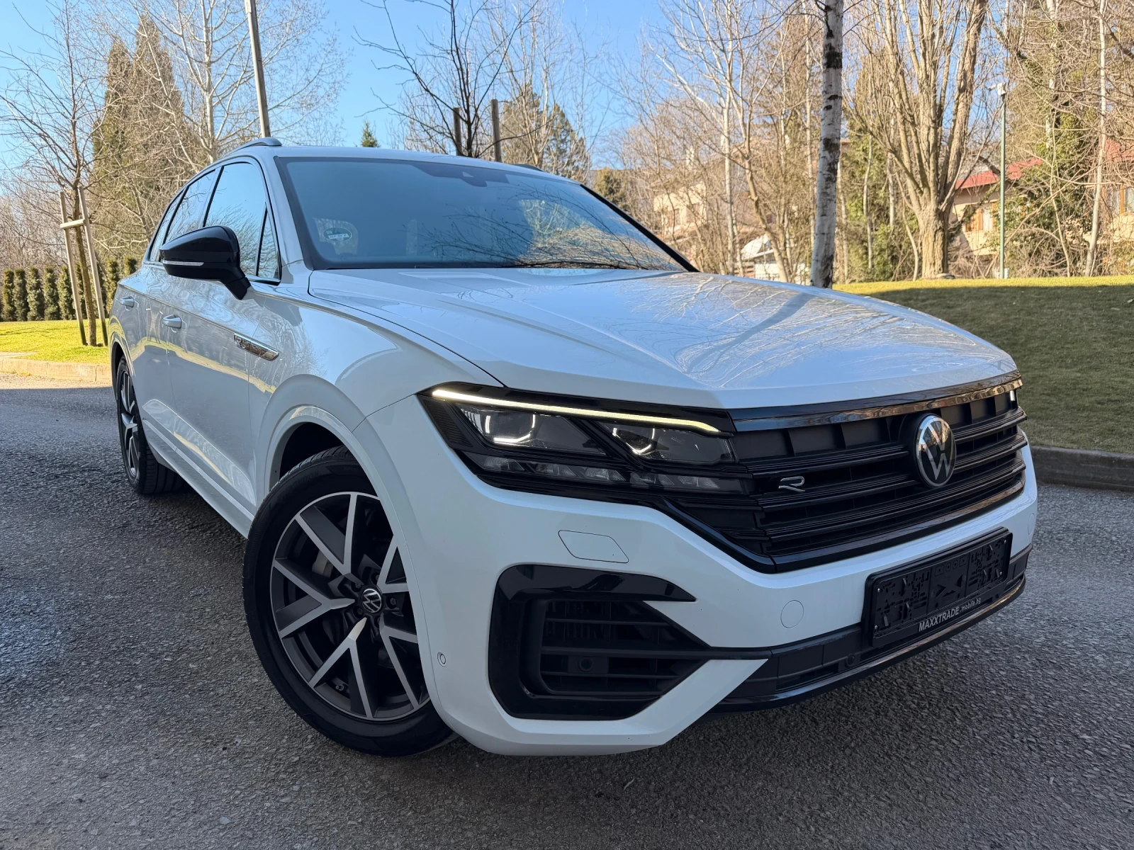 VW Touareg R-LINE / eHYBRID / V6
