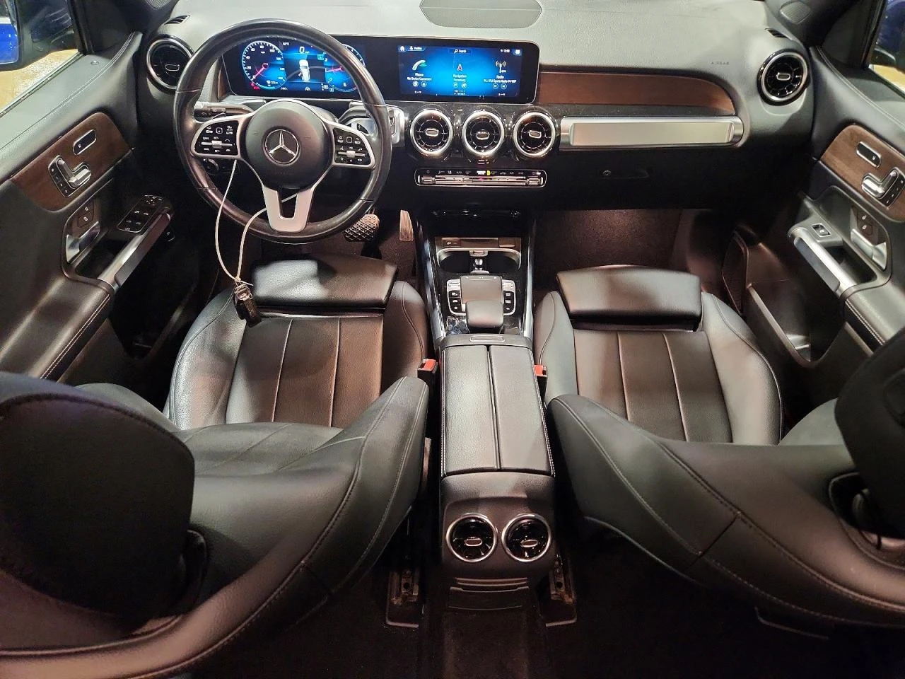 Mercedes-Benz GLB 250 4MATIC , снимка 8 - Автомобили и джипове - 54342041