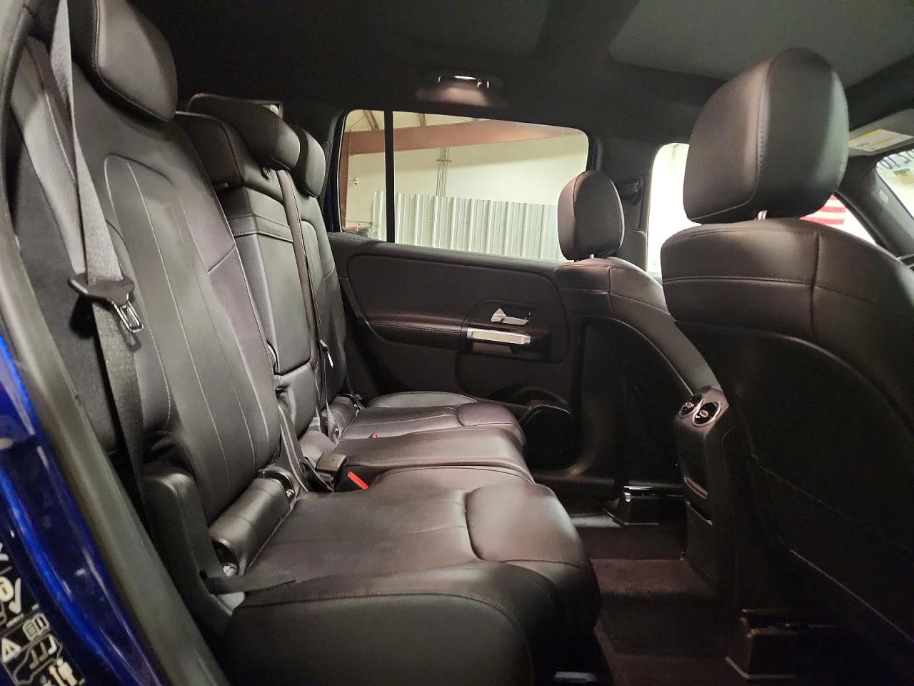 Mercedes-Benz GLB 250 4MATIC , снимка 11 - Автомобили и джипове - 54342041