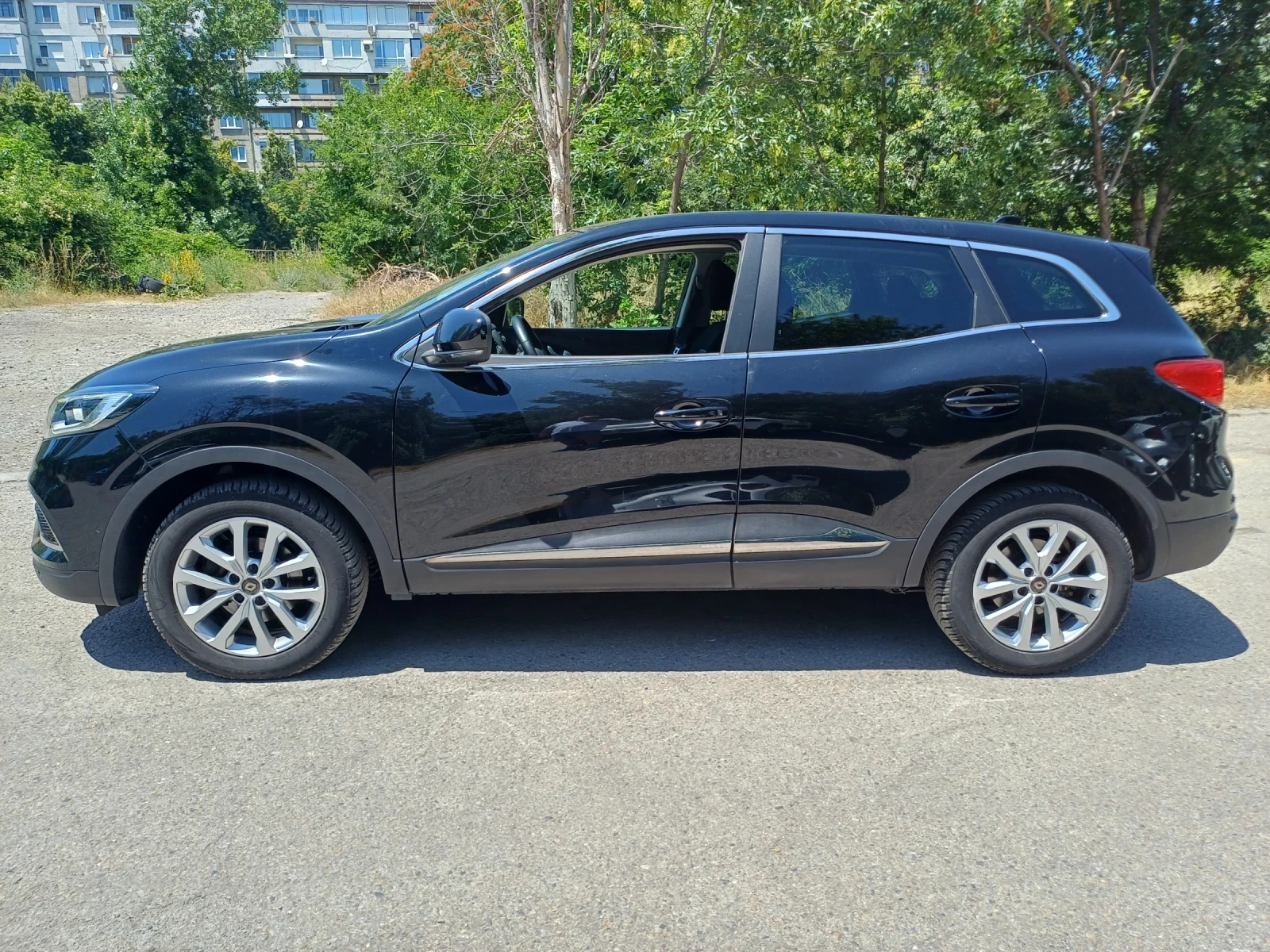 Renault Kadjar 1.5 DCI, снимка 8 - Автомобили и джипове - 55091888