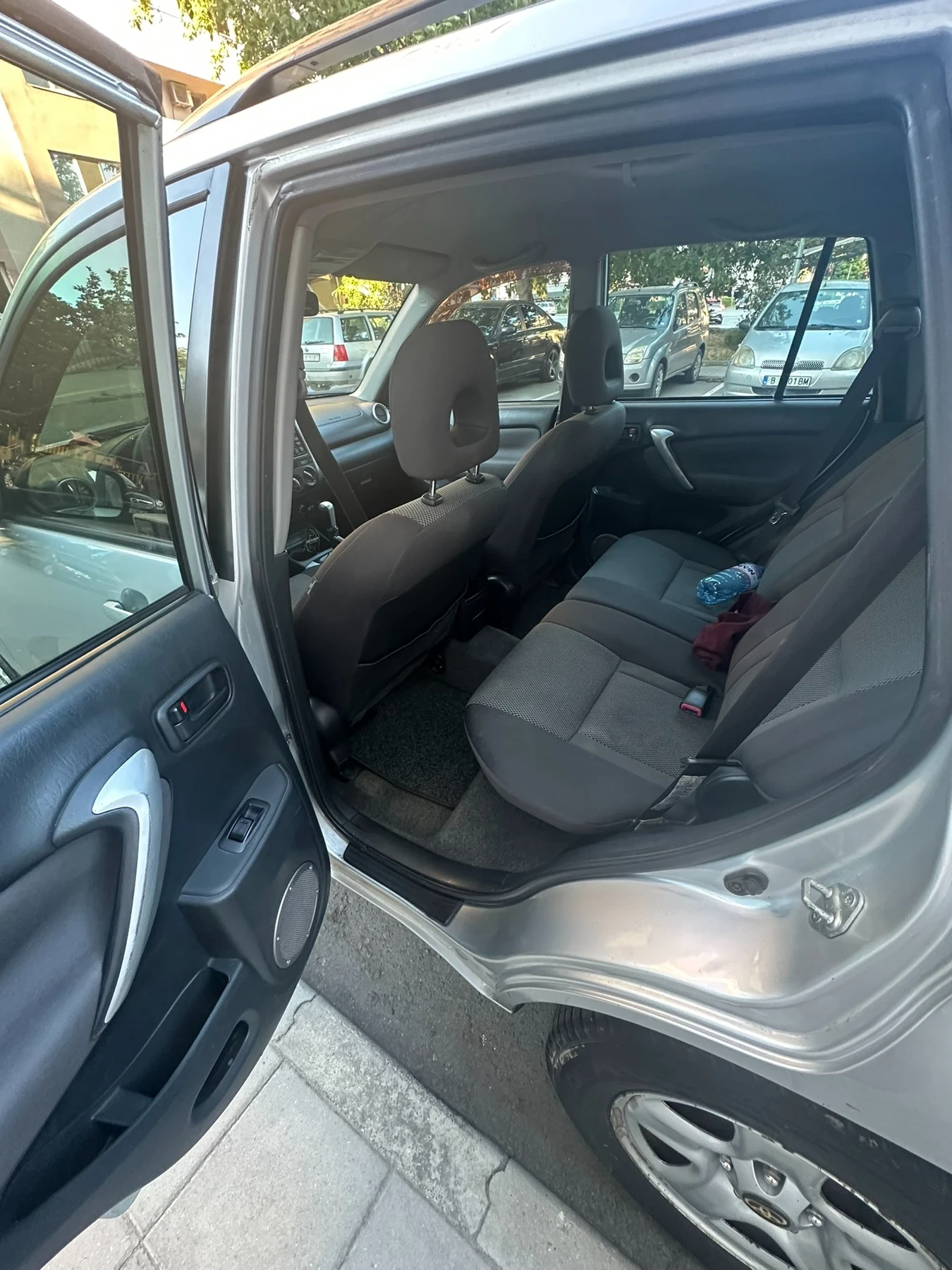 Toyota Rav4, снимка 7 - Автомобили и джипове - 55684282