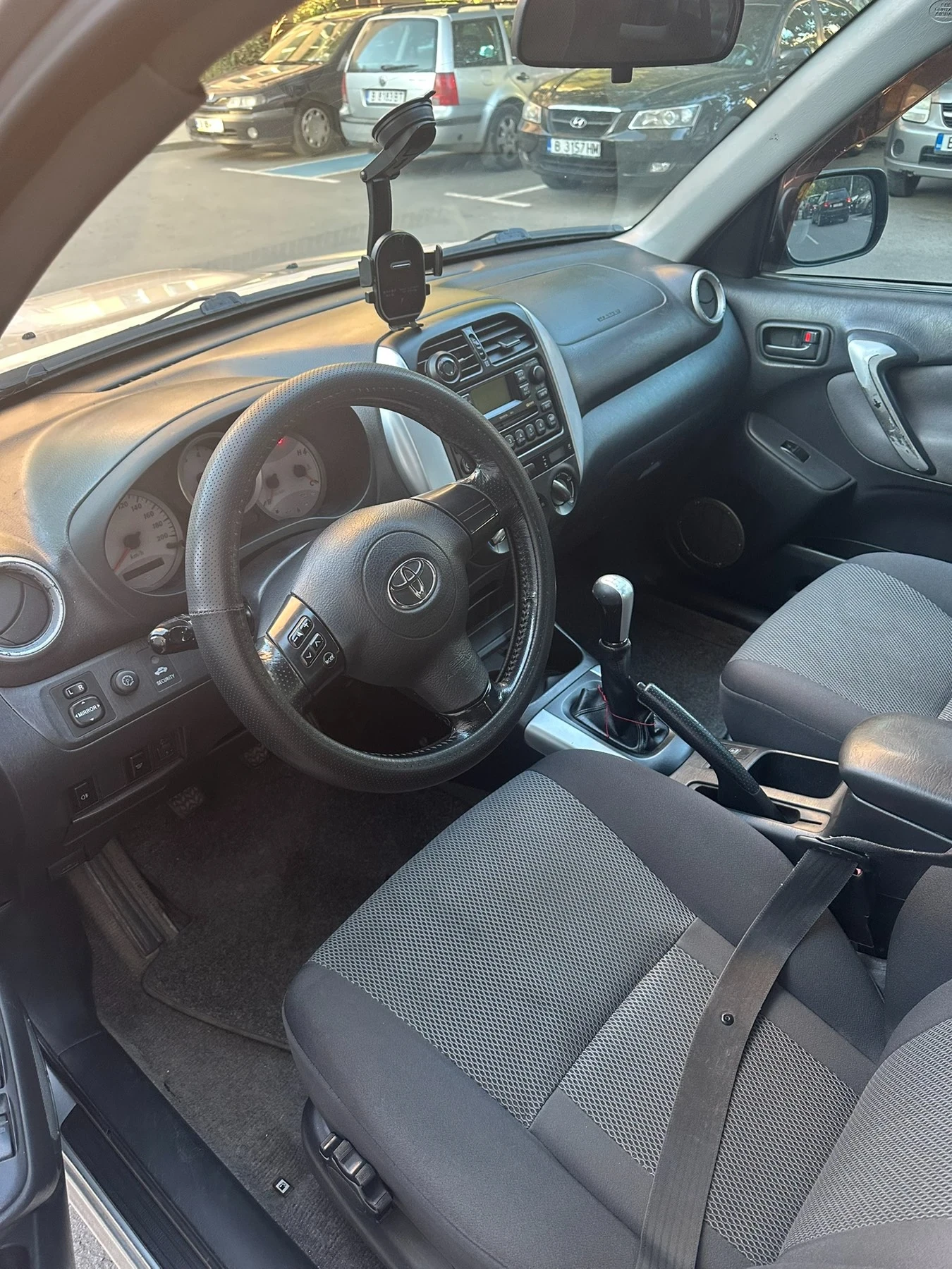 Toyota Rav4, снимка 9 - Автомобили и джипове - 55684282