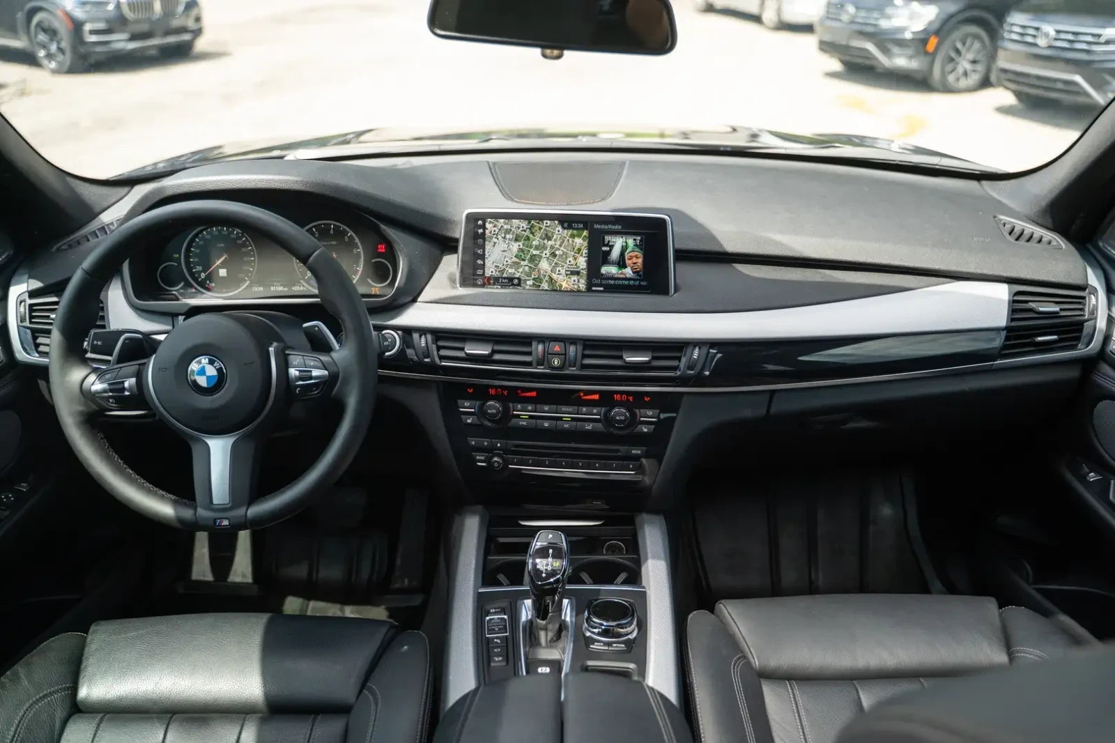 BMW X5 xDrive35i, снимка 9 - Автомобили и джипове - 56750152