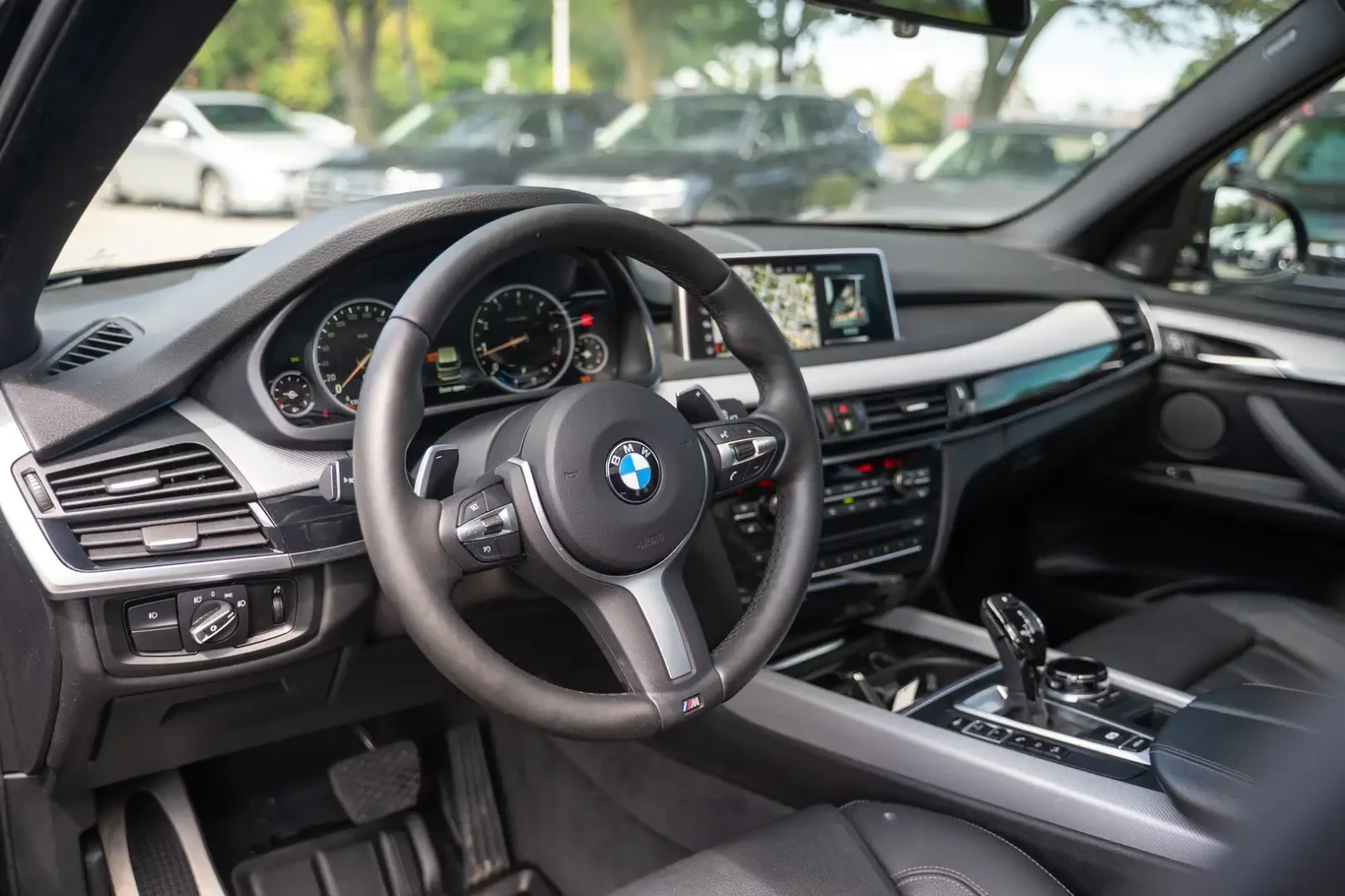 BMW X5 xDrive35i, снимка 7 - Автомобили и джипове - 56750152