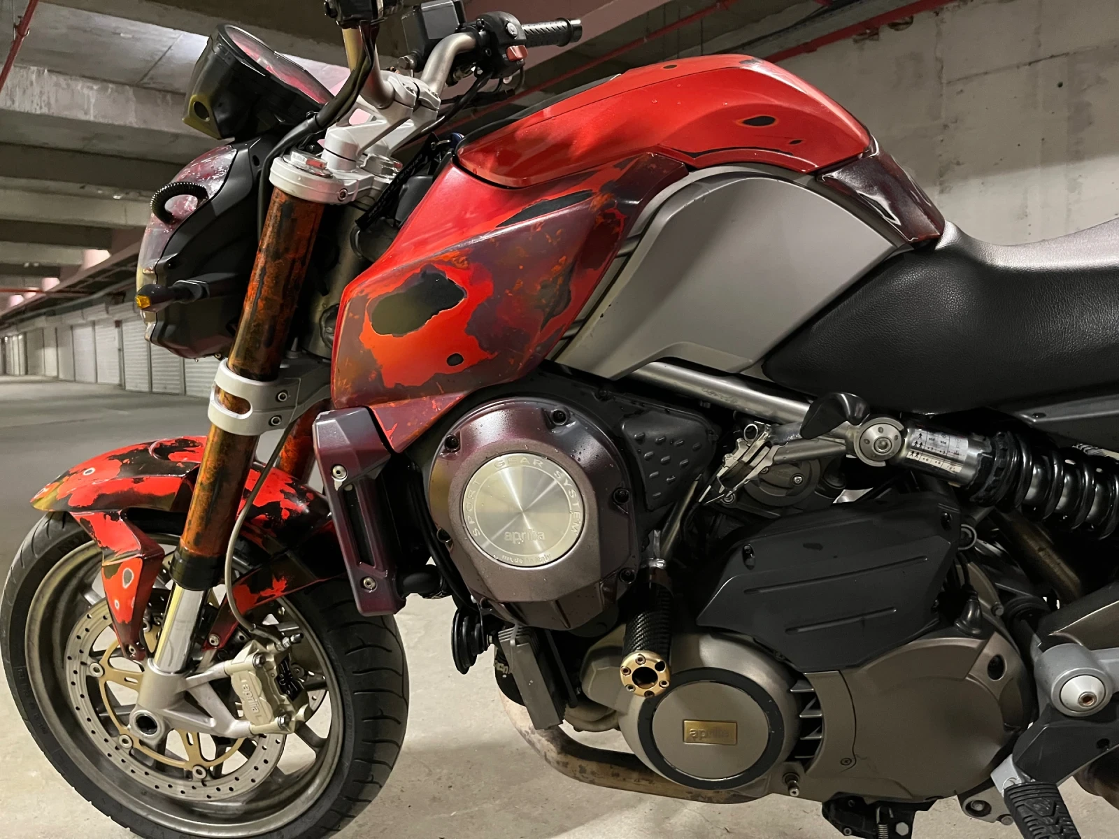 Aprilia Mana V-twin 