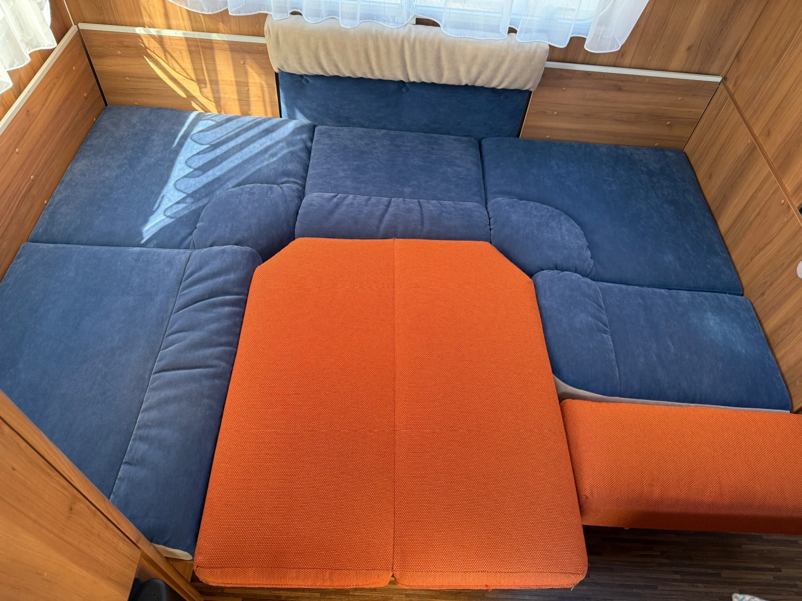 Каравана Burstner Averso 450TS - изображение 10