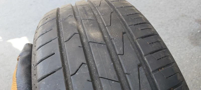 Гуми Летни 215/55R16, снимка 2 - Гуми и джанти - 33033942