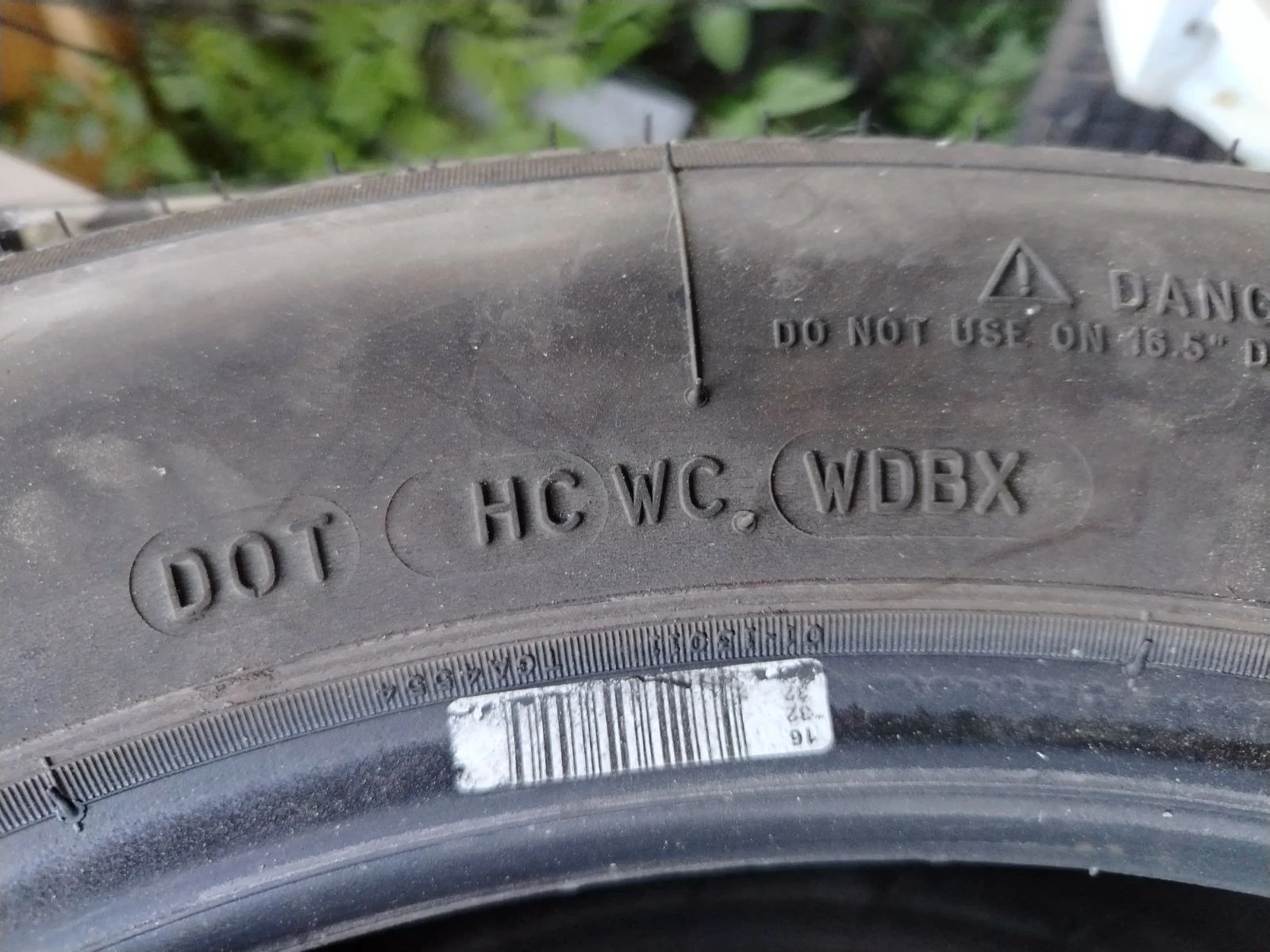 Гуми Летни 205/55R16, снимка 2 - Гуми и джанти - 54934064