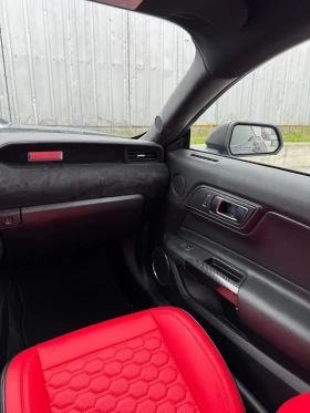 Ford Mustang Ecoboost, снимка 13