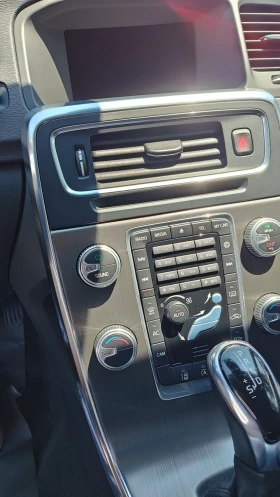 Volvo V60, снимка 4