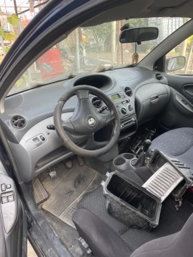 Toyota Yaris 1.3vvti, снимка 2