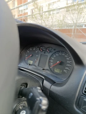 VW Golf Golf  - 1800 € / 3520.49 лв. - 78536625 8