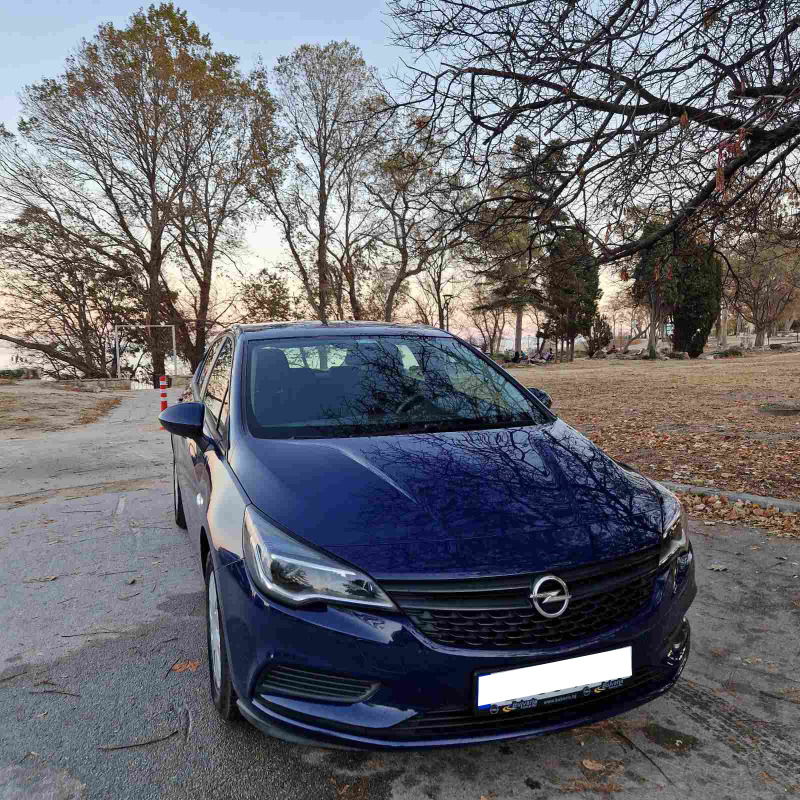 Opel Astra, снимка 2 - Автомобили и джипове - 43666923