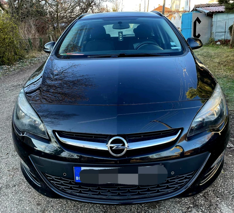 Opel Astra J, снимка 3 - Автомобили и джипове - 48457259