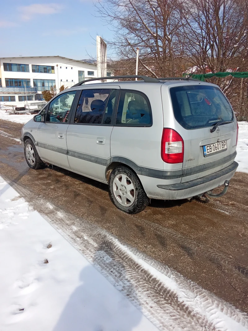 Opel Zafira, снимка 6 - Автомобили и джипове - 49220666