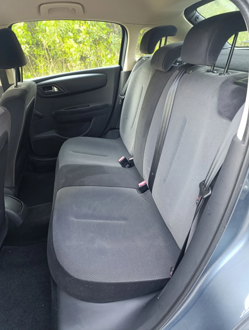 Citroen C4, снимка 9 - Автомобили и джипове - 51970558