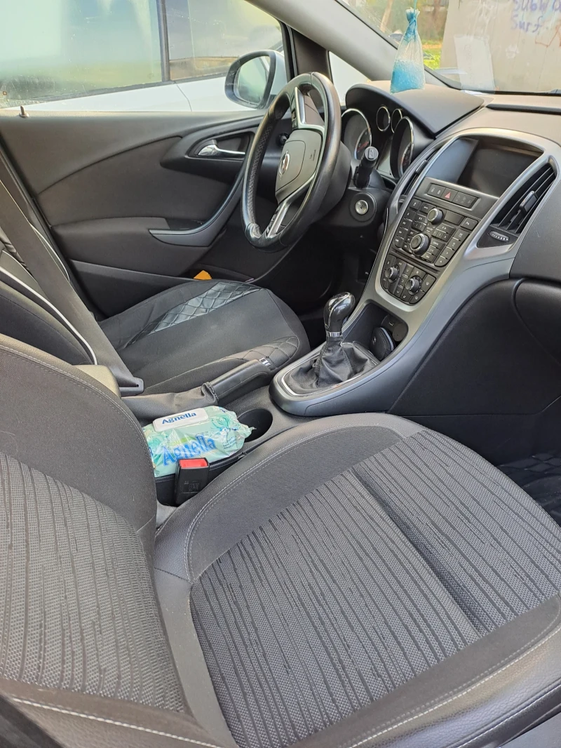 Opel Astra, снимка 7 - Автомобили и джипове - 52496704