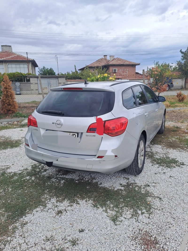 Opel Astra, снимка 4 - Автомобили и джипове - 52496704